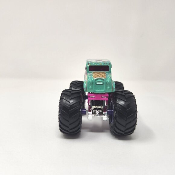 2022 Hot Wheels Monster Trucks 1 Bad Scoop Monster Truck 1:64 Demo Doubles (sm8) - Picture 2 of 7